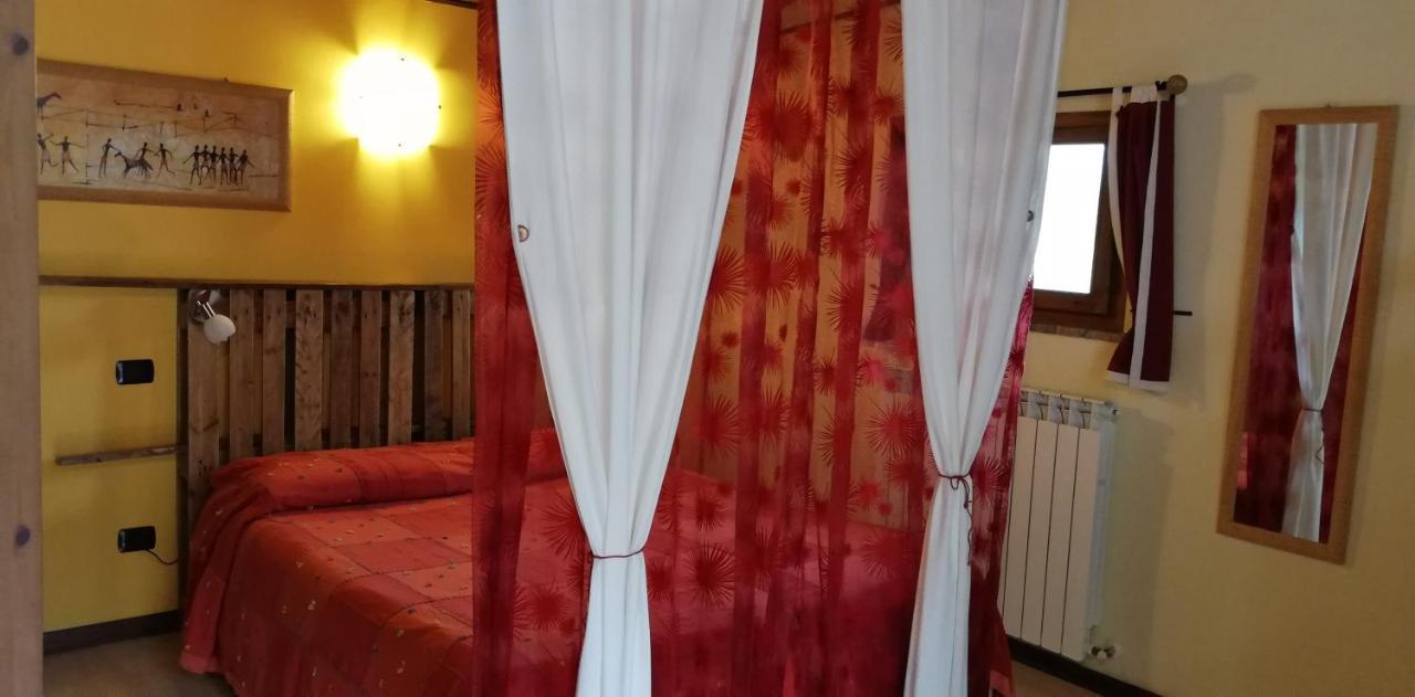 B&B Caselunghe Камерино Экстерьер фото